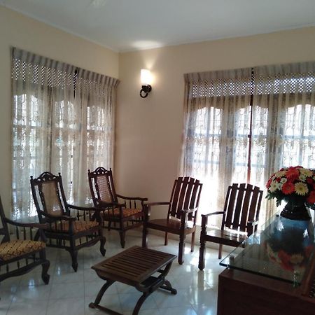 New Sanmi Resort Malabe Extérieur photo