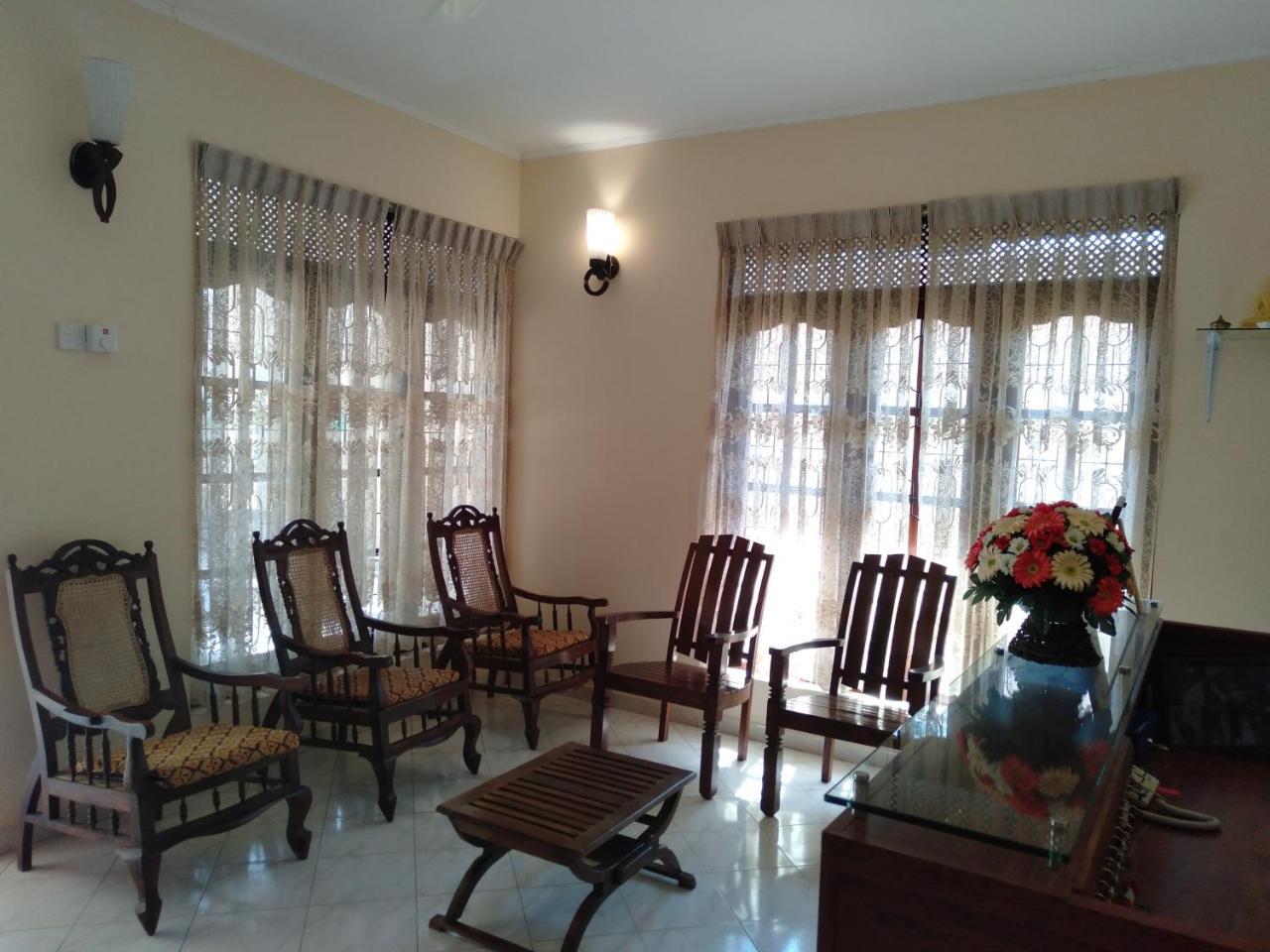 New Sanmi Resort Malabe Extérieur photo
